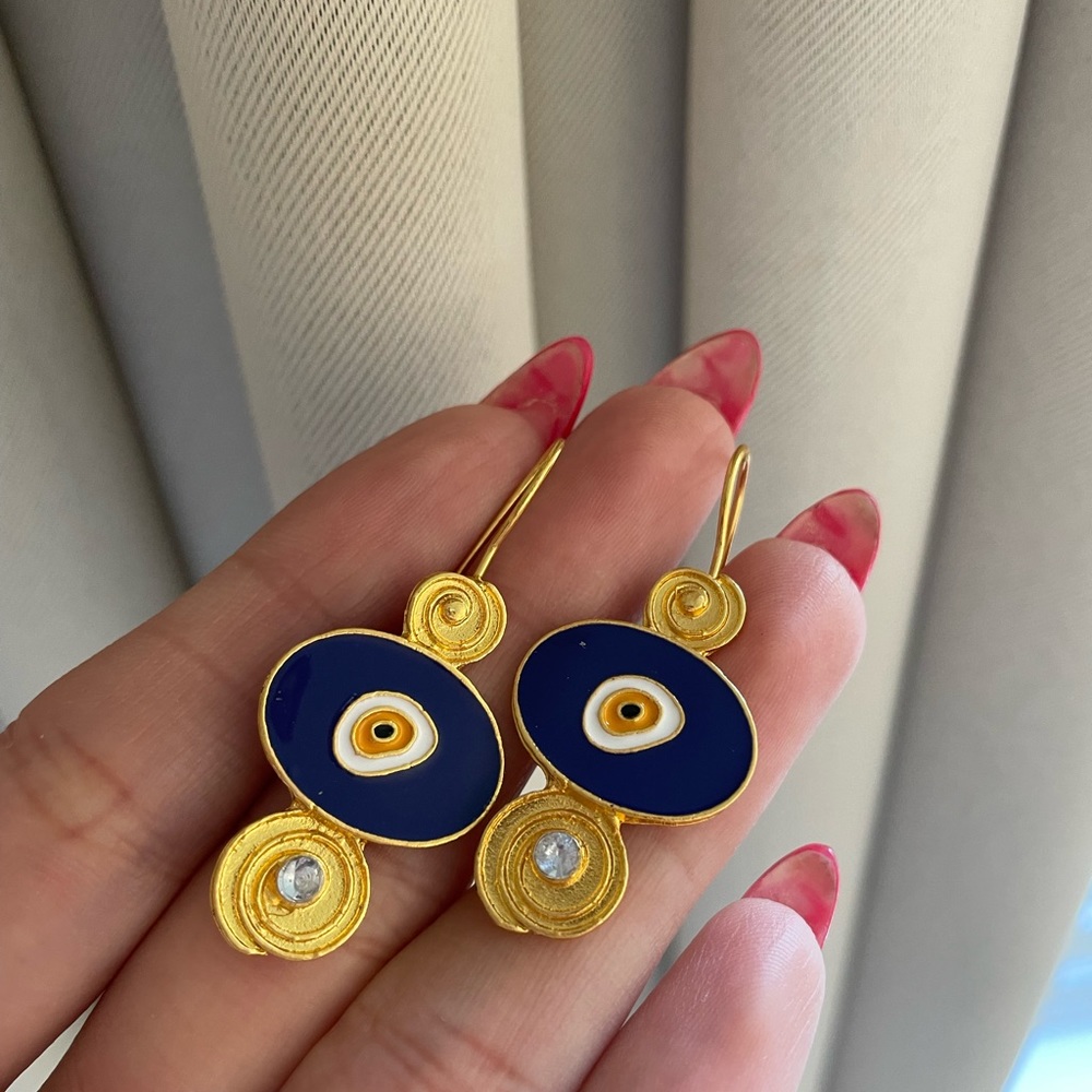 Evil Eye Gold Minimalist Earring - Picture 5 of 8